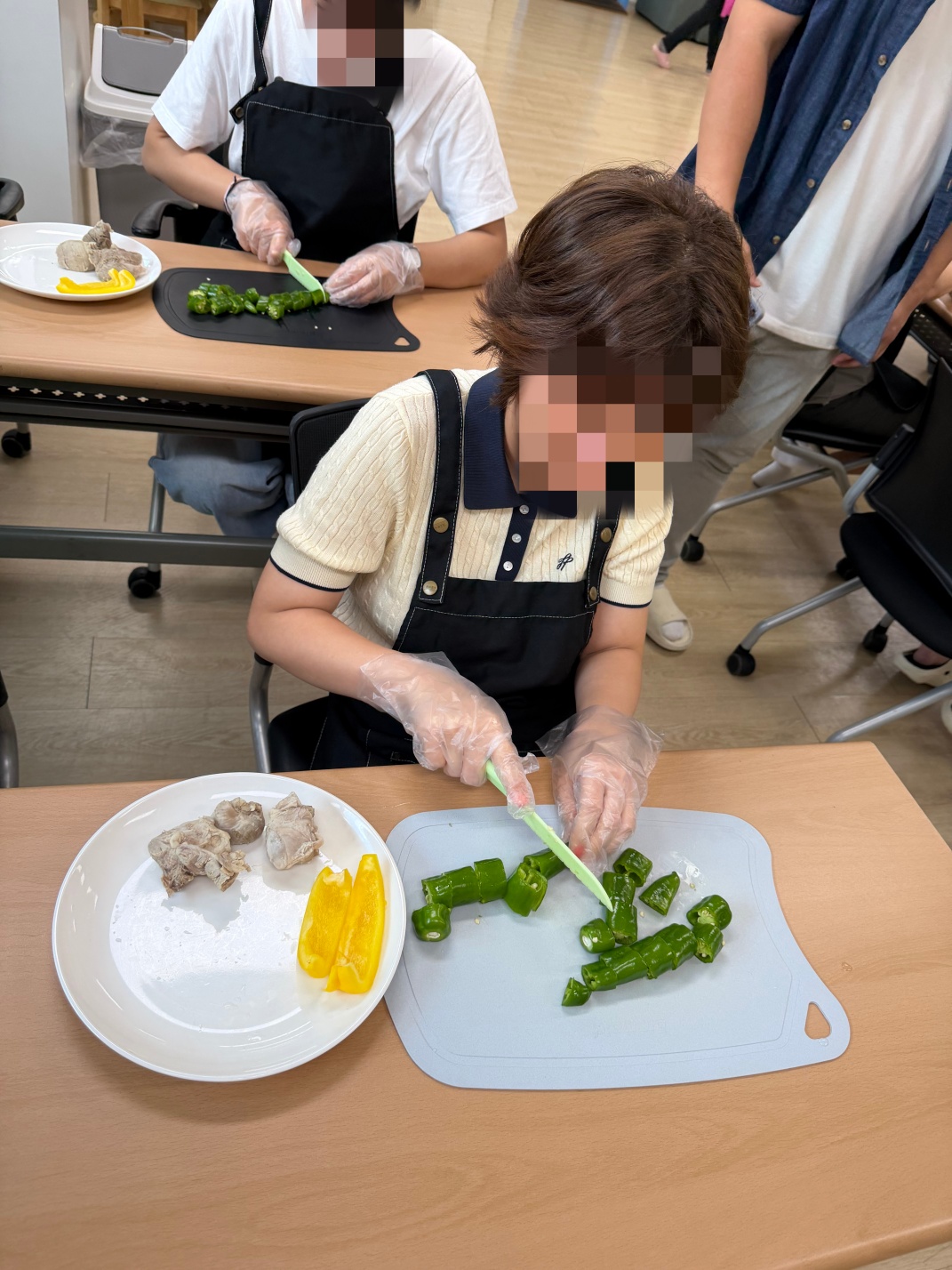 26.08.22 ����ο��ڸ���Ȱ : �Ҽ��ѹ��(�߰�������, ���̰��߹�ħ)